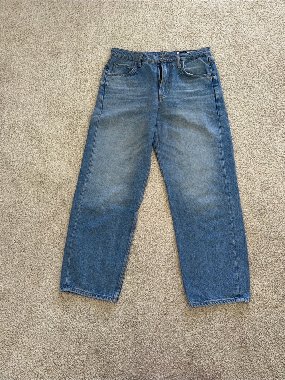 Zara women’s Straight Leg Denim Jeans - Blue Size 4